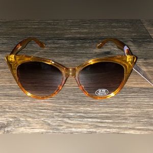 GLANCE Eyewear Women’s Yellow Cat Eye Plastic Sunglasses